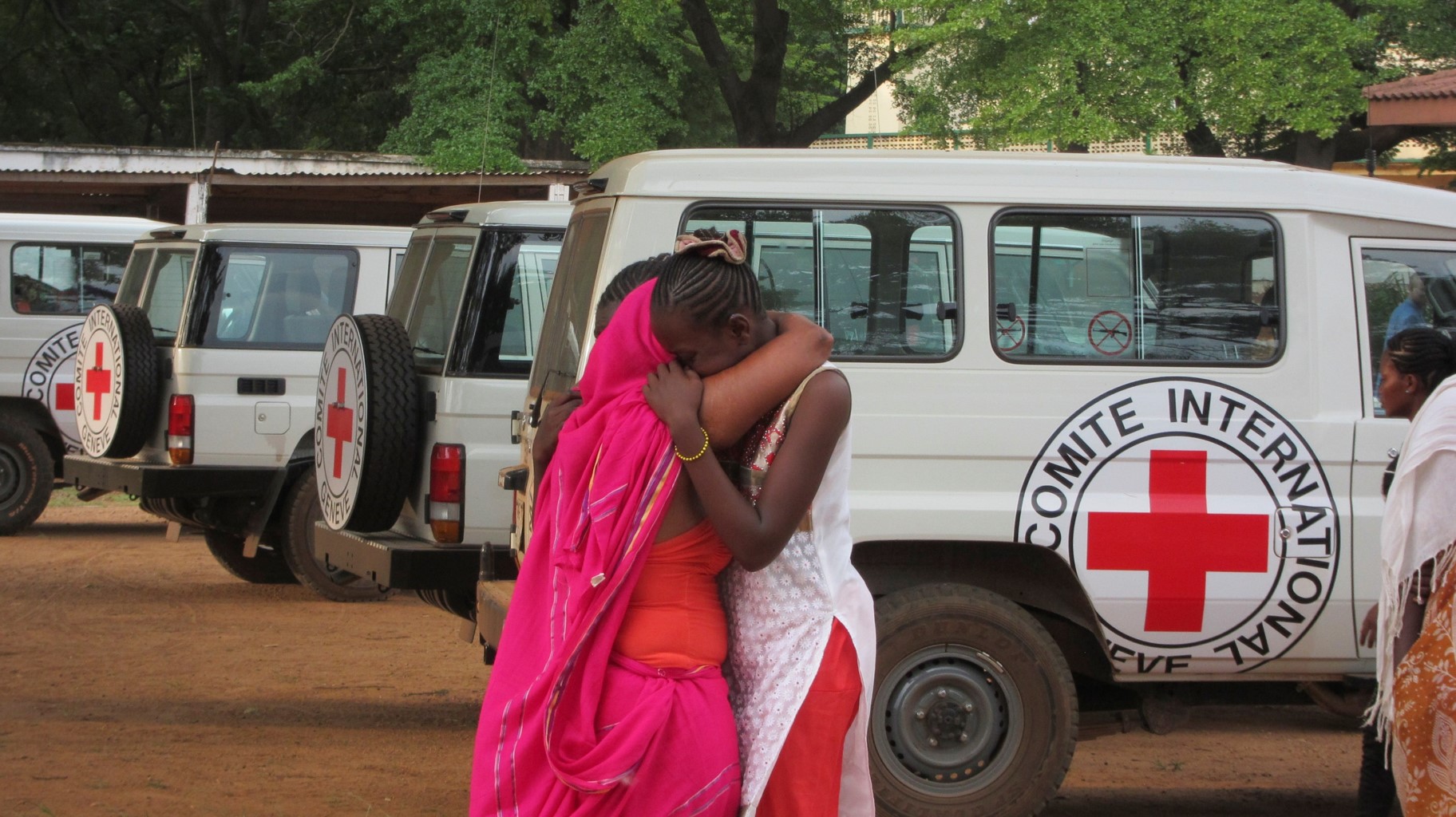 Réunification avec leurs familles de 11 enfants centrafricains, réfugiés au Tchad depuis plus d'une année | © KRADJEYO, Ronald, CICR, Bangui, 2015.